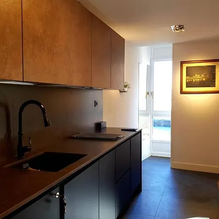 아파트 Coqueto Apartamento Con Vistas Al Mar Y Puerto De 카스트로우르디알레스