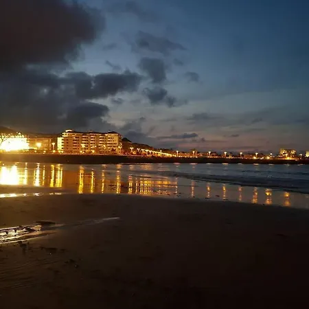 Coqueto Apartamento Con Vistas Al Mar Y Puerto De * 카스트로우르디알레스