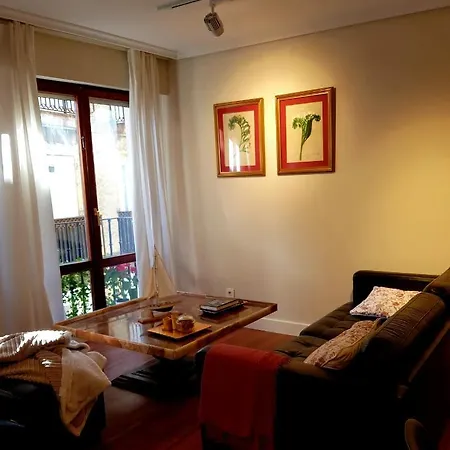 Coqueto Apartamento Con Vistas Al Mar Y Puerto De